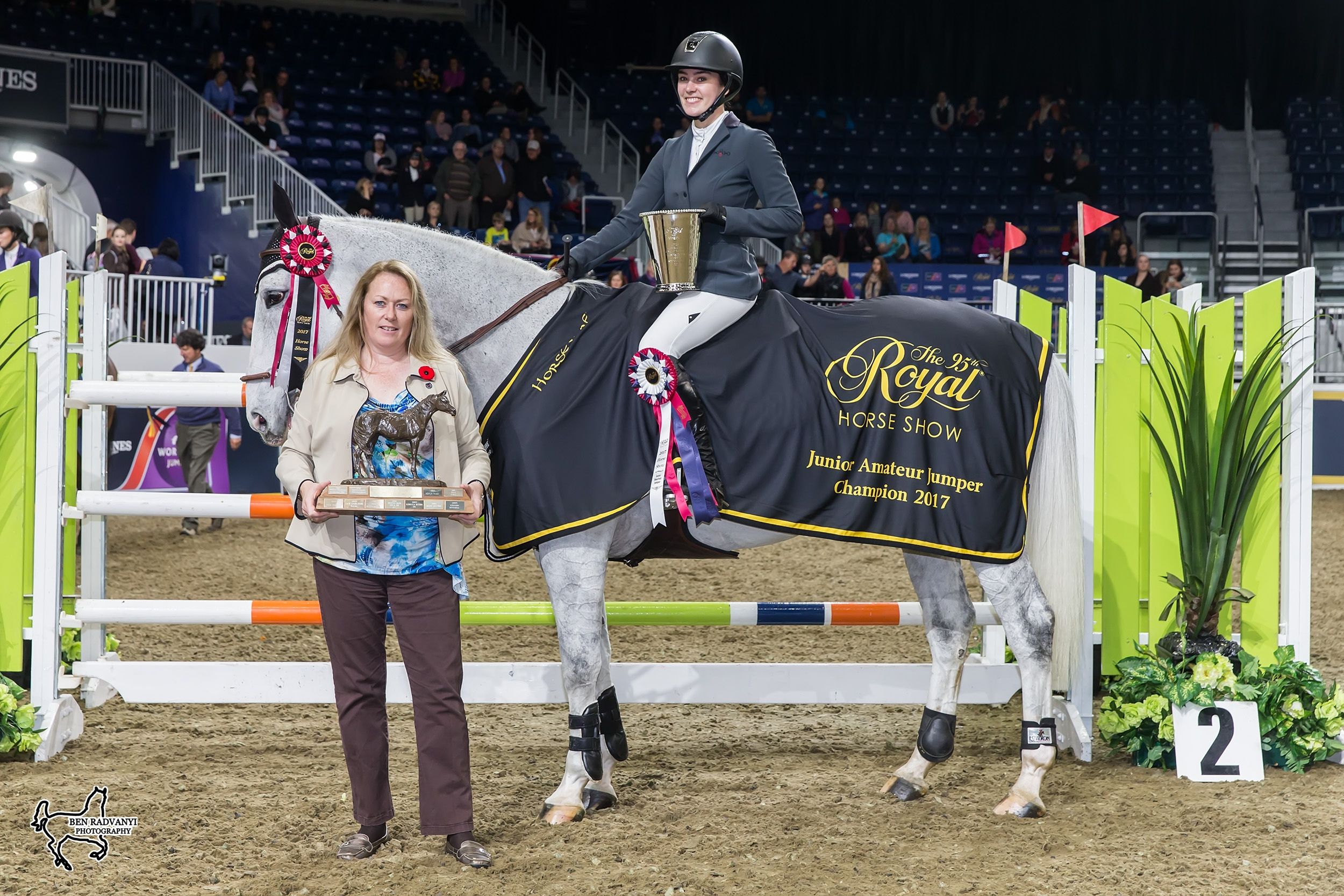 Junior champion jumper online