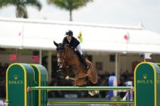 Leading Lady - PHOTOS